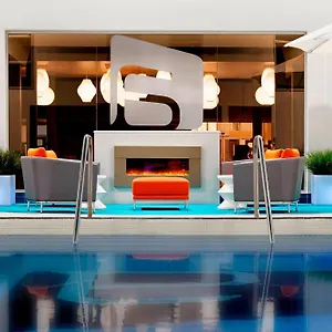 Aloft Calgary